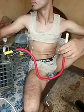 LOOLOOO123123 online show from 10/18/25, 04:25