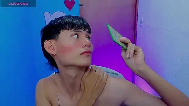 tanjiro cute online show from 05/17/26, 05:46