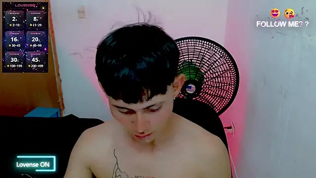 tanjiro cute online show from 11/04/25, 11:08