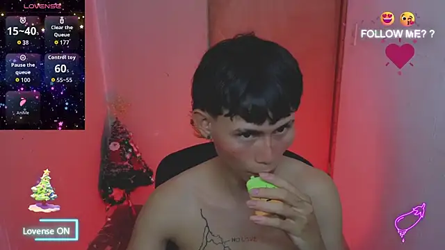 tanjiro cute online show from 12/18/25, 08:56