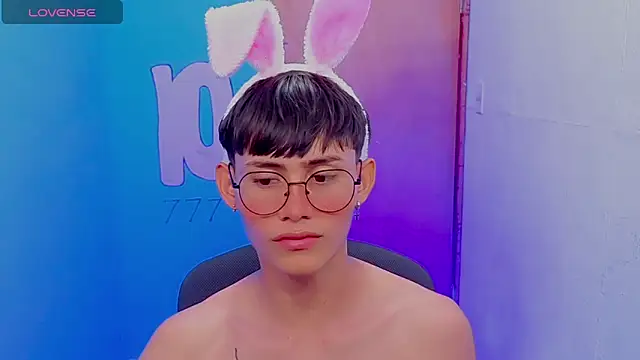 tanjiro cute online show from 05/13/26, 02:51