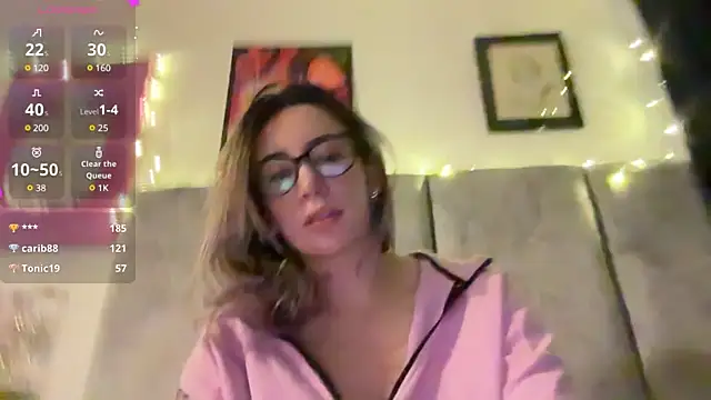 Gabby cruz  online show from 12/14/24, 07:29