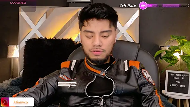 Tommidubois online show from 11/25/25, 03:51