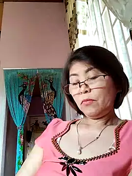 Snapshot of Baby-tits2024 chatting on 10/20/25, 07:31 Baby-tits2024 online show from 10/20/25, 07:31