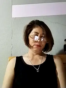 Snapshot of Baby-tits2024 chatting on 03/21/25, 03:02 Baby-tits2024 online show from 03/21/25, 03:02
