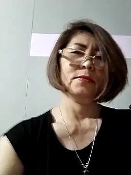 Snapshot of Baby-tits2024 chatting on 03/20/25, 02:42 Baby-tits2024 online show from 03/20/25, 02:42