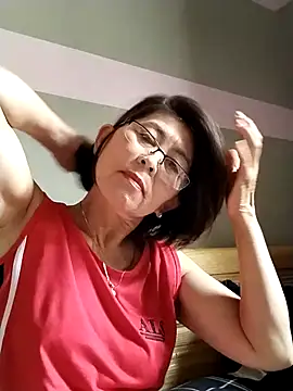 Snapshot of Baby-tits2024 chatting on 09/19/25, 02:59 Baby-tits2024 online show from 09/19/25, 02:59