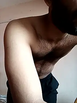 Vignesh3246 online show from 01/12/26, 08:54