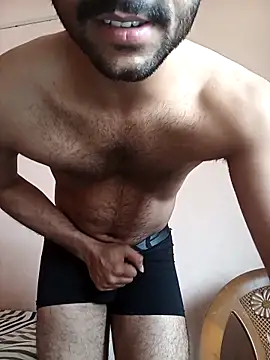 Snapshot of Vignesh3246 chatting on 09/26/25, 06:20 Vignesh3246 online show from 09/26/25, 06:20