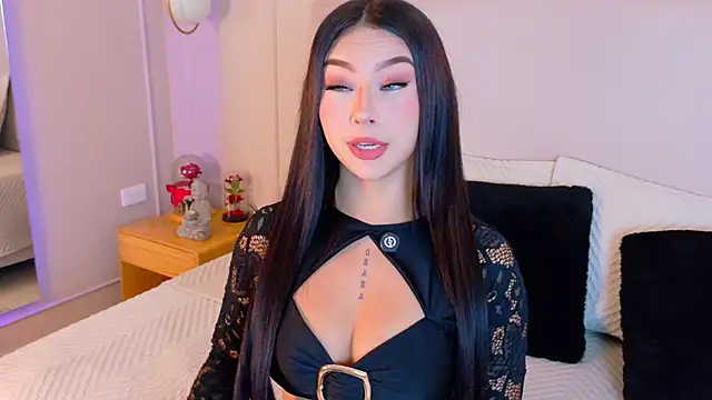 Snapshot of EymiCuper chatting on 01/17/26, 07:50 EymiCuper online show from 01/17/26, 07:50