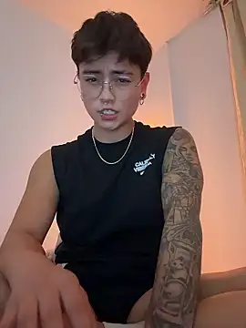 Chriss gomez2 online show from 01/11/26, 02:40