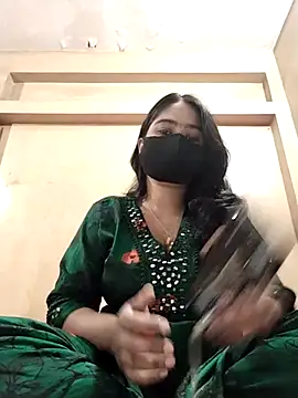 Magical Girl- online show from 12/14/25, 03:57