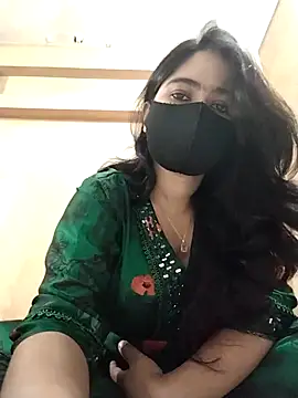 Magical Girl- online show from 11/15/25, 04:38