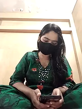 Magical Girl- online show from 11/25/25, 03:29