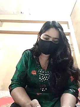 Magical Girl- online show from 12/01/25, 03:07