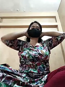 Magical Girl- online show from 10/27/25, 04:24