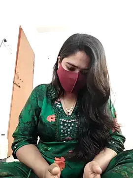 Snapshot of Magical_Girl- chatting on 02/19/26, 03:58 Magical Girl- online show from 02/19/26, 03:58