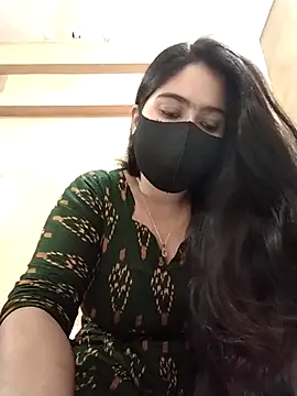 Magical Girl- online show from 11/08/25, 05:00