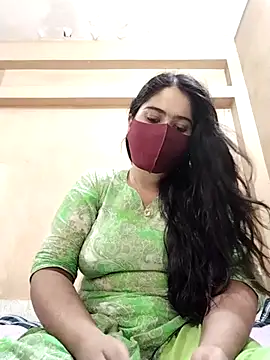 Magical Girl- online show from 10/23/25, 04:55