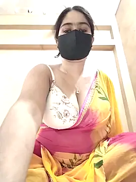 Magical Girl- online show from 10/26/25, 04:24