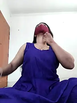 Snapshot of Magical_Girl- chatting on 03/24/26, 04:45 Magical Girl- online show from 03/24/26, 04:45