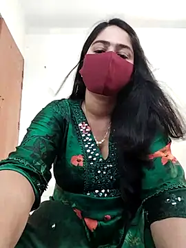 Snapshot of Magical_Girl- chatting on 03/30/26, 05:09 Magical Girl- online show from 03/30/26, 05:09