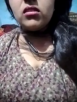 Love-Veronica online show from 04/25/26, 01:36