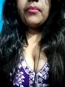 Love-Veronica online show from 02/23/26, 01:23