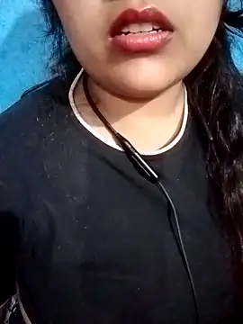 Love-Veronica online show from 03/22/26, 08:38