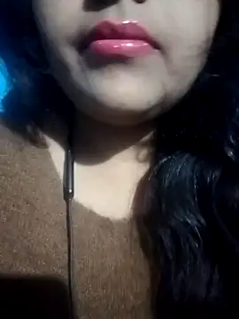 Love-Veronica online show from 02/09/26, 06:17