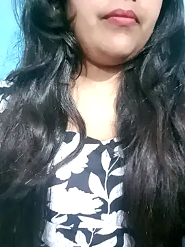 Love-Veronica online show from 05/11/26, 06:05