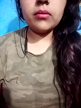 Love-Veronica online show from 03/06/26, 12:22