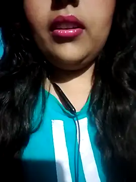 Love-Veronica online show from 02/11/26, 06:08