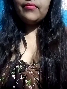 Love-Veronica online show from 02/19/26, 06:05