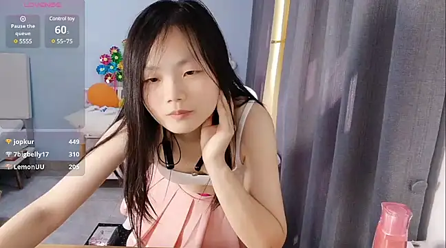 Snapshot of Lena-yyds chatting on 03/12/25, 02:30 Lena-yyds online show from 03/12/25, 02:30