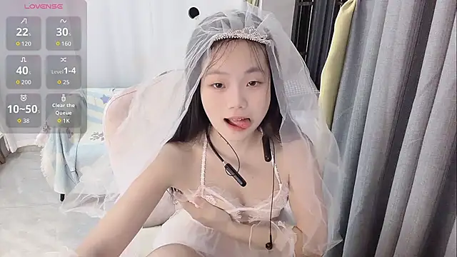 Lena-yyds online show from 11/06/25, 05:06