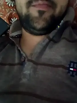 Snapshot of smartboy010101 chatting on 03/15/25, 02:01 smartboy010101 online show from 03/15/25, 02:01