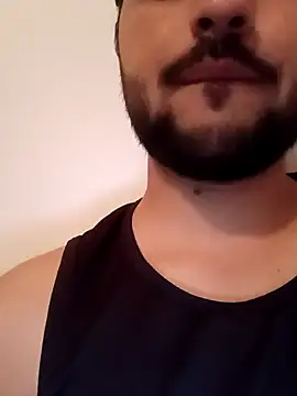 Snapshot of smartboy010101 chatting on 09/30/25, 05:08 smartboy010101 online show from 09/30/25, 05:08