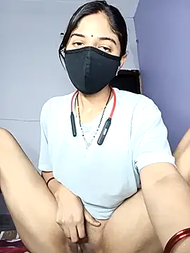 Amzing-Couple online show from 10/23/25, 05:00