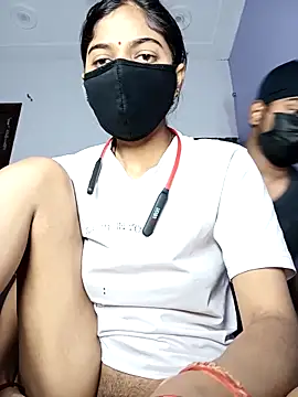 Amzing-Couple online show from 12/19/25, 03:36