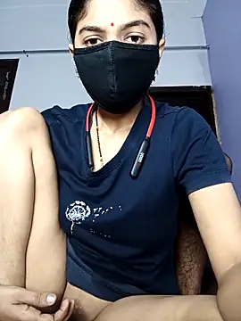 Amzing-Couple online show from 10/08/25, 01:34