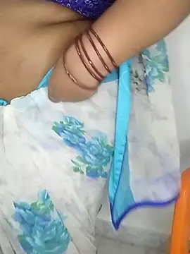 Sexy Radhikaa online show from 03/12/26, 04:51
