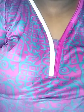 Sexy Radhikaa online show from 03/13/26, 12:59