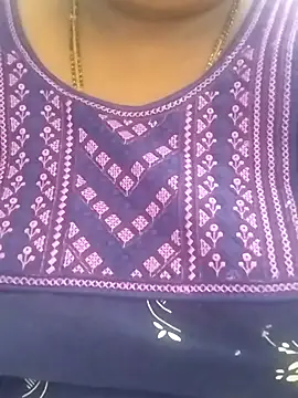 Sexy Radhikaa online show from 12/19/25, 05:00