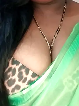 Sexy Radhikaa online show from 01/09/26, 09:16