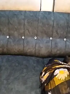 Sexy Radhikaa online show from 04/14/26, 05:45