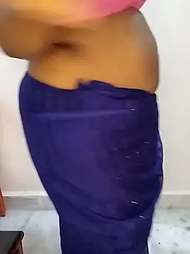 Sexy Radhikaa online show from 04/24/26, 07:10