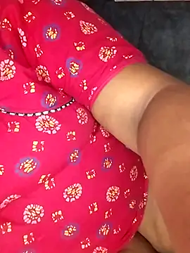 Sexy Radhikaa online show from 04/14/26, 05:51