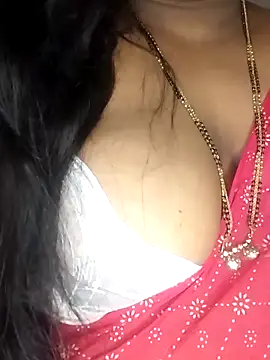 Sexy Radhikaa online show from 03/26/26, 06:17