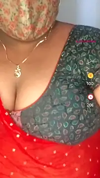 Sexy Radhikaa online show from 06/26/26, 03:12
